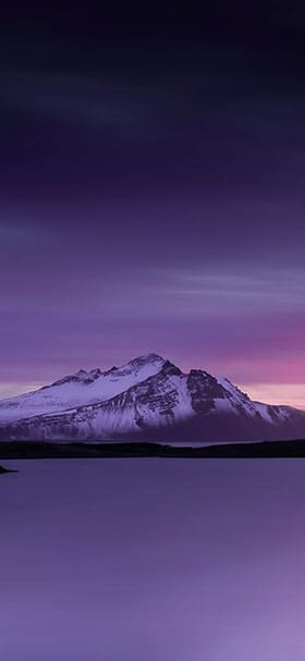 Lock Screen Wallpaper of Evening Purple Sky Over The Mountain