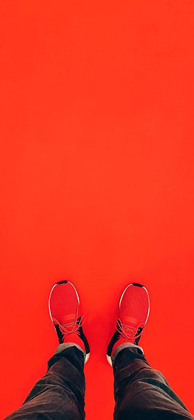 Lock Screen Wallpaper of Cool Red Running Shoes