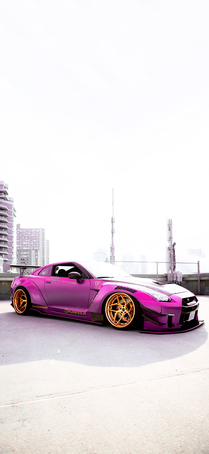 wallpaper of Nissan GTR in purple