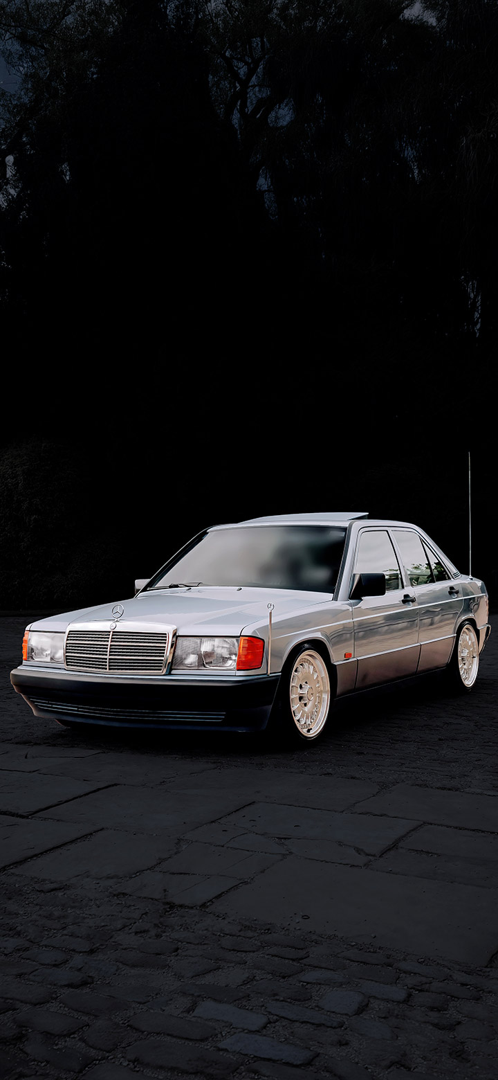 wallpaper of silver mercedes e class classic