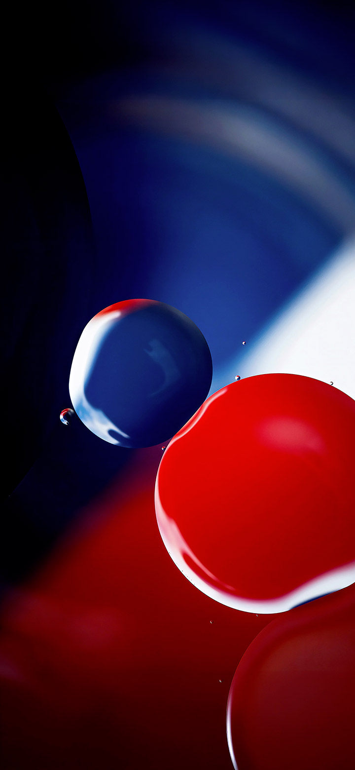 wallpaper of air bubbles trapped in blue liquid