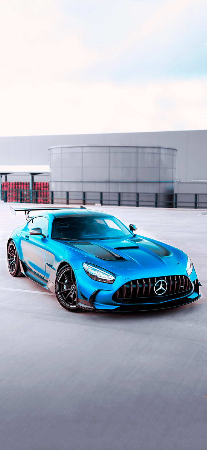 Cool Mercedes Painted In Turquoise 4K Wallpaper